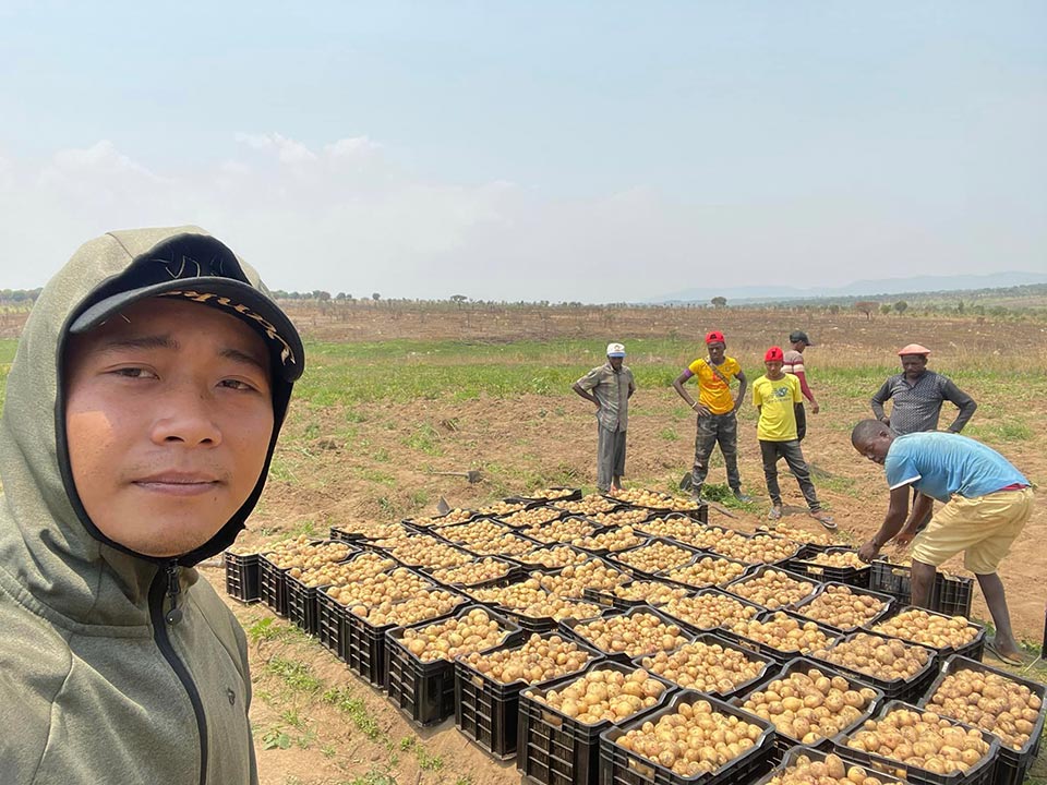 Tiểu Sử Và Thông Tin Cá Nhân Của Quang Linh Vlogs